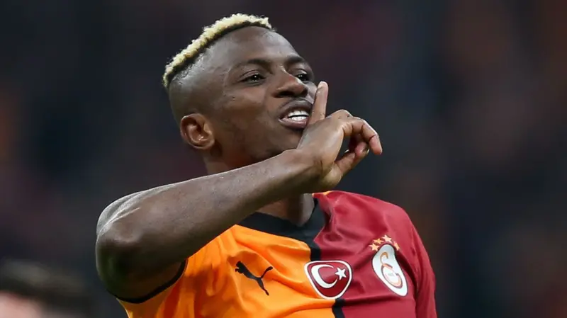 Barcelona na bibiyar Victor Osimhen, ƙungiyoyin Turai na rubibin Etta Eyong