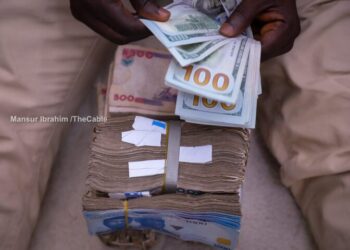 Naira ta Kara Karfi, Ta Kai N1,421 Kan Dala a Kasuwar Musayar Kudi ta Ƙasa