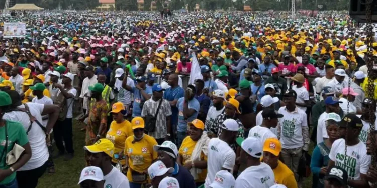 Tinubu Ya Sanya Hannu Kan Sabuwar Dokar Zaɓen Najeriya Ta 2026